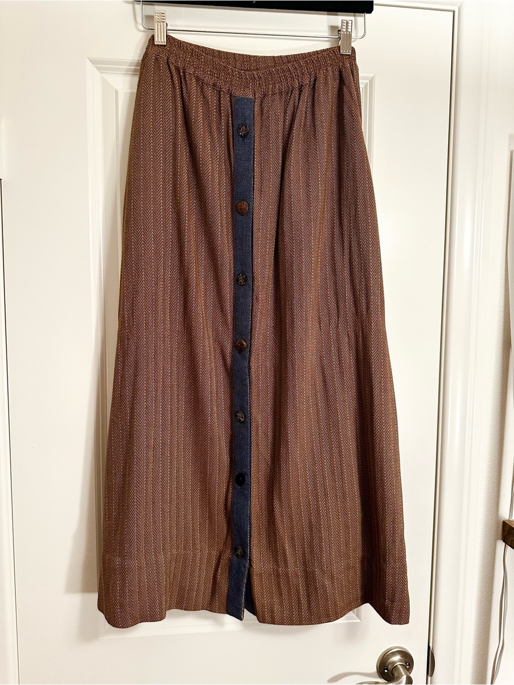 Vintage 90s Brown Button Front Midi Skirt Wooden Buttons Cottagecore Academia